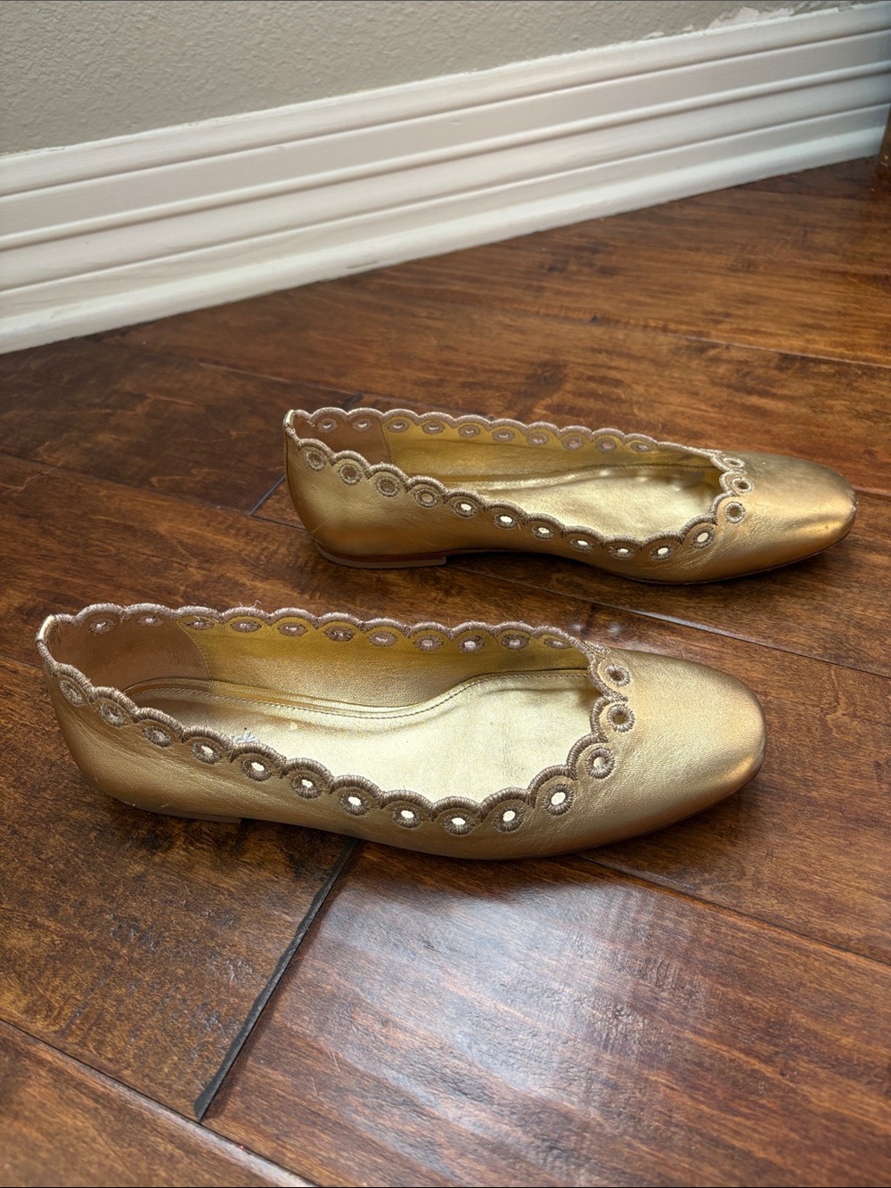 Larroude Metallic Gold Ballet Flats with Scalloped Trim